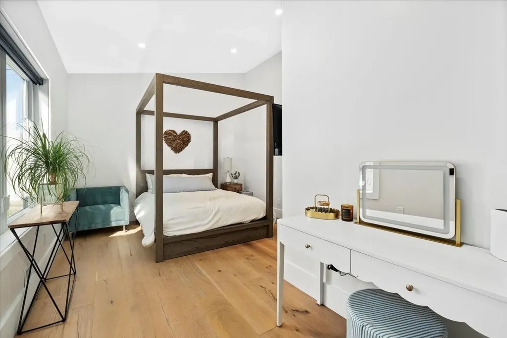 47 East Union Street Goffstown NH 03045