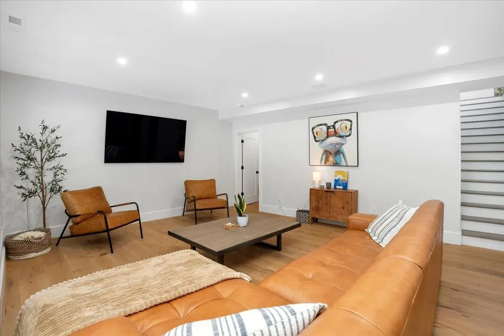 47 East Union Street Goffstown NH 03045