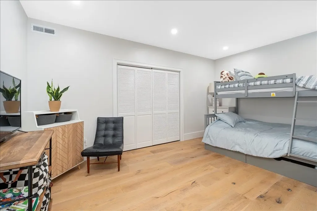 47 East Union Street Goffstown NH 03045