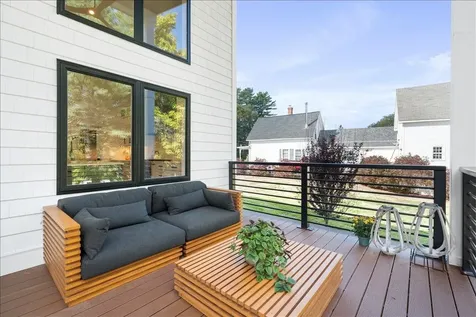 47 East Union Street Goffstown NH 03045