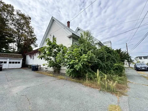 25 Green Street Lebanon NH 03766