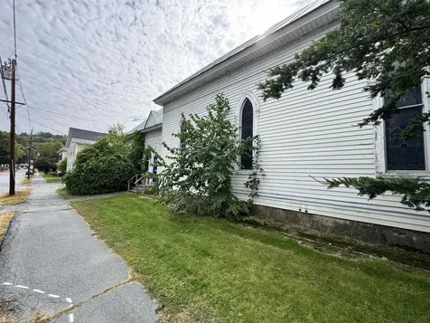 25 Green Street Lebanon NH 03766