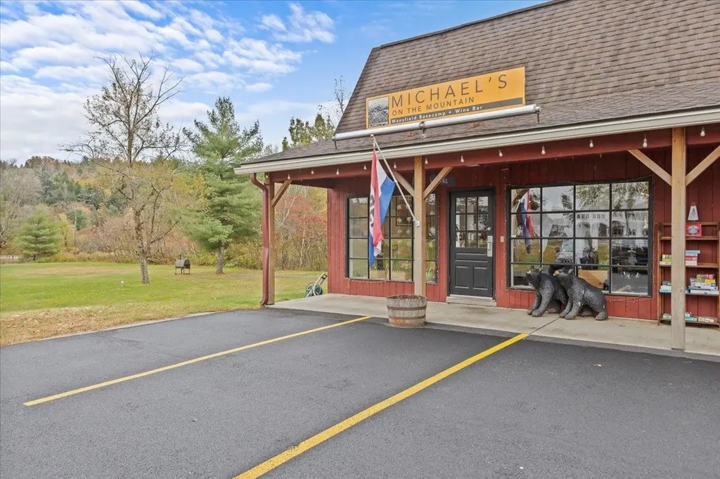 1799 Mountain Road Stowe VT 05672