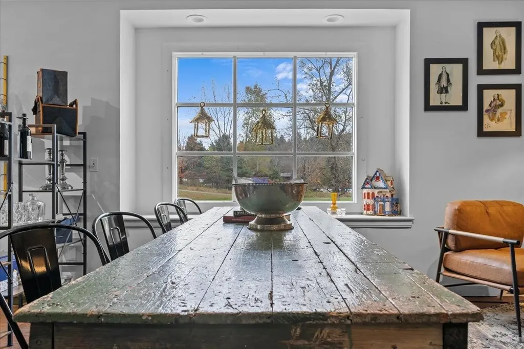 1799 Mountain Road Stowe VT 05672