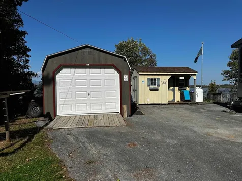 78 Way Lane Extension Bridport VT 05734