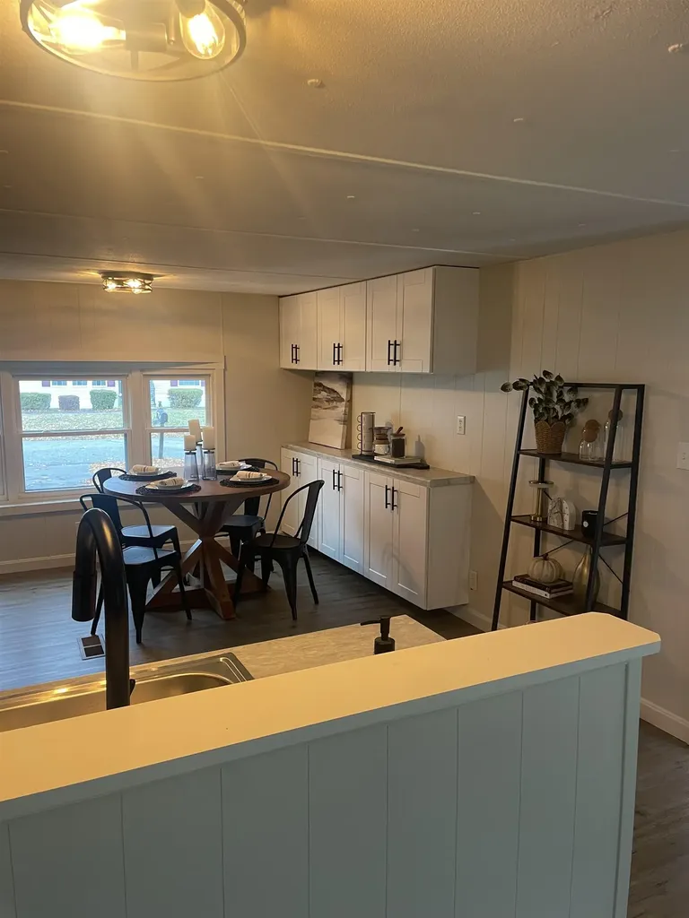 38 Lorna Street Hollis NH 03049