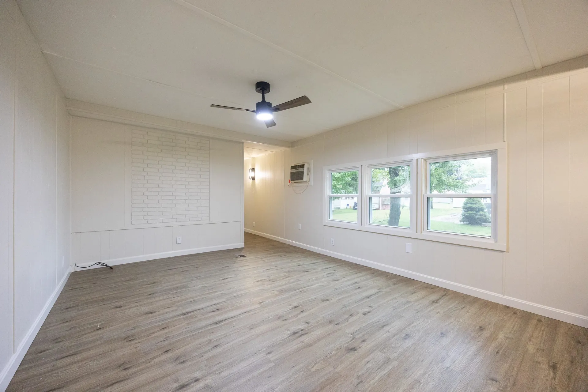 38 Lorna Street Hollis NH 03049