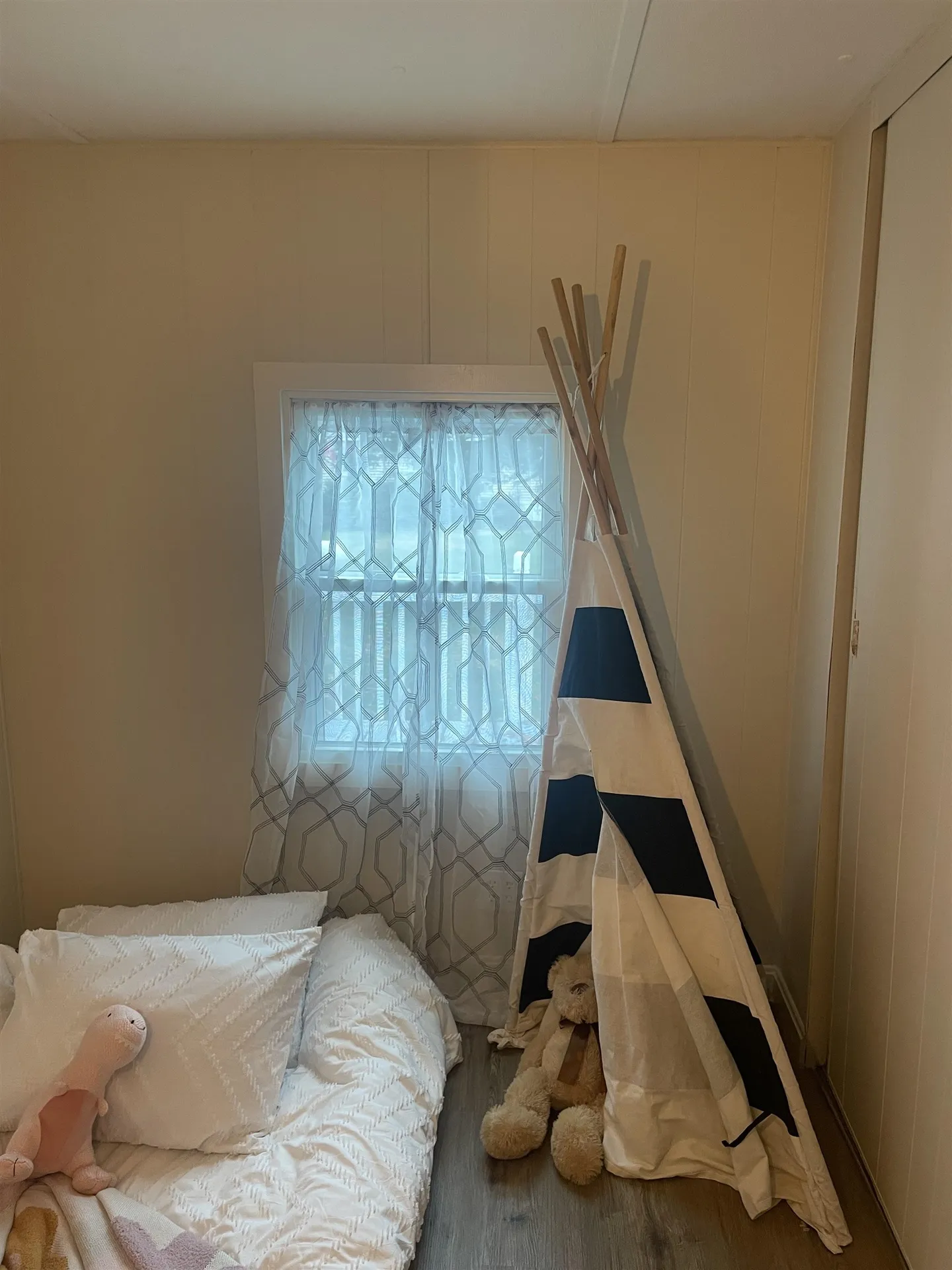 38 Lorna Street Hollis NH 03049