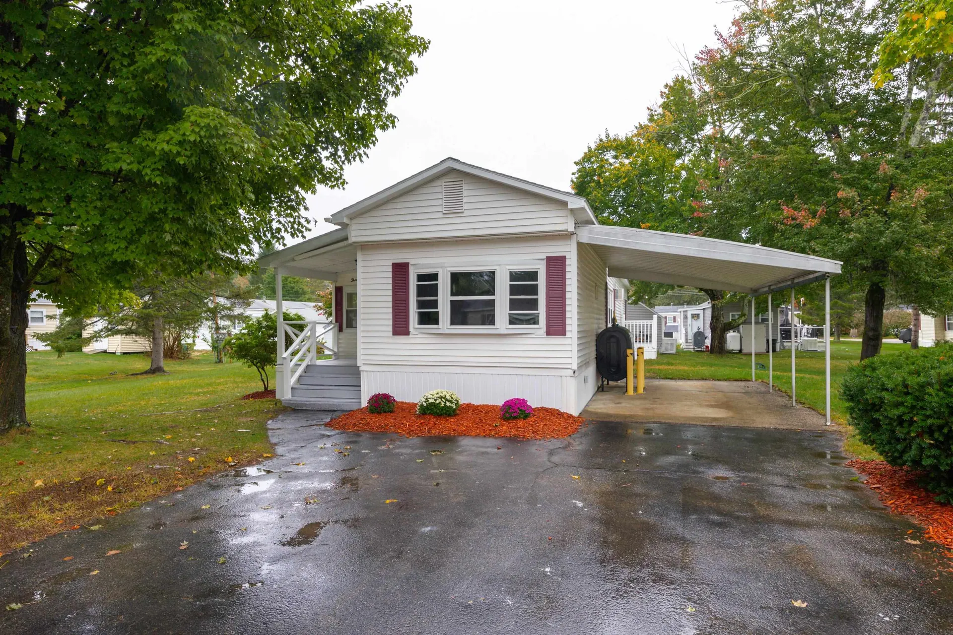 38 Lorna Street Hollis NH 03049