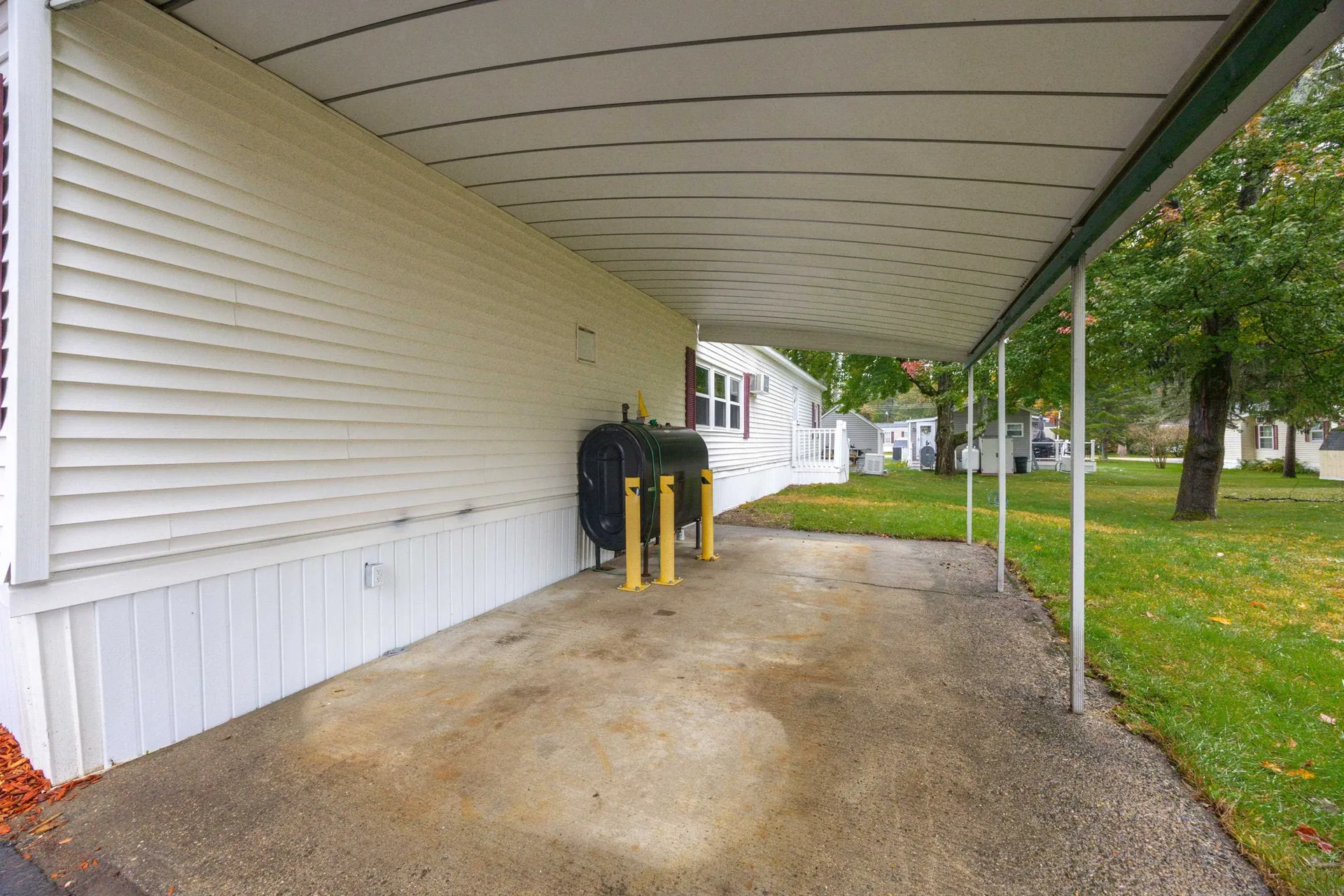 38 Lorna Street Hollis NH 03049