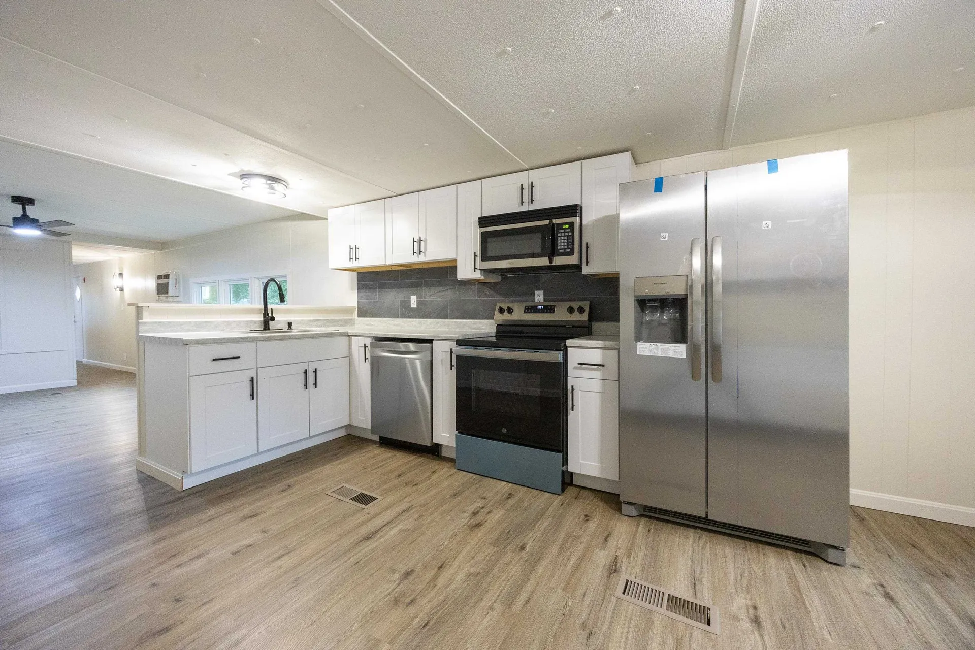 38 Lorna Street Hollis NH 03049