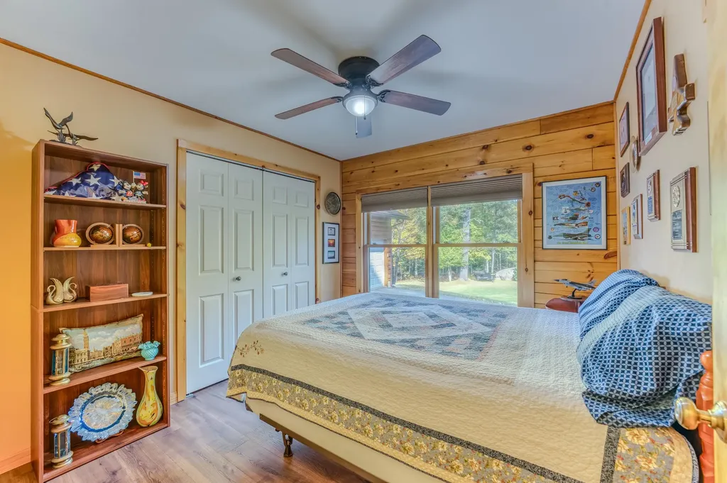 757 Maple Street Bethlehem NH 03574