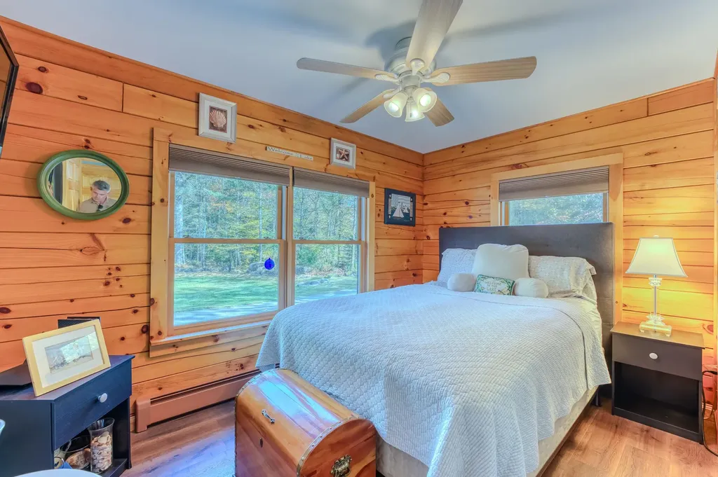 757 Maple Street Bethlehem NH 03574