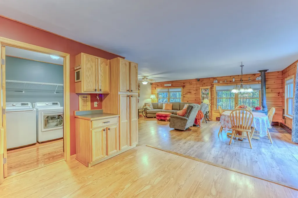 757 Maple Street Bethlehem NH 03574