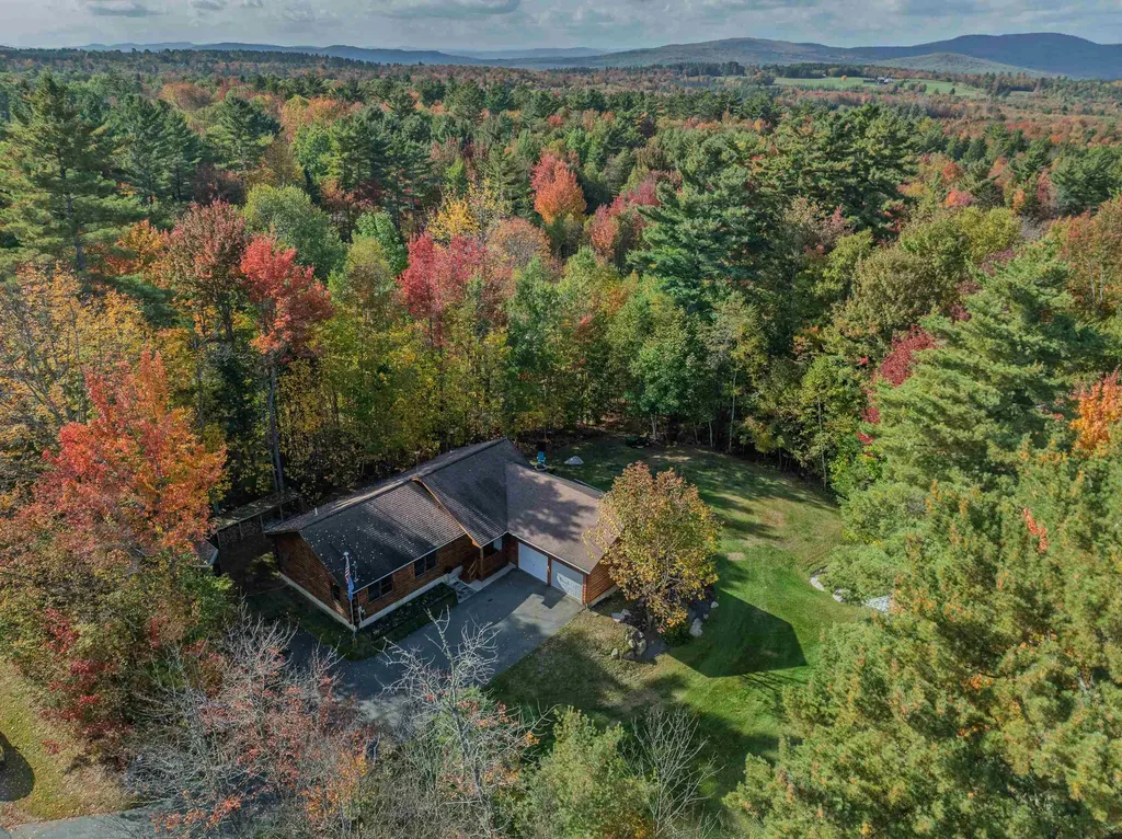 757 Maple Street Bethlehem NH 03574