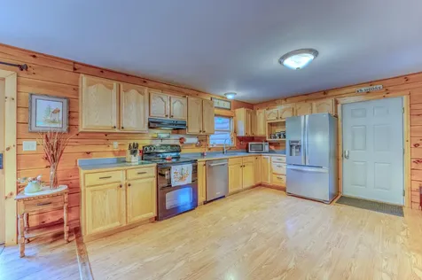 757 Maple Street Bethlehem NH 03574