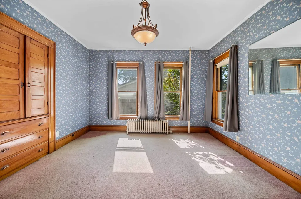 48 Perry Street Barre City VT 05641