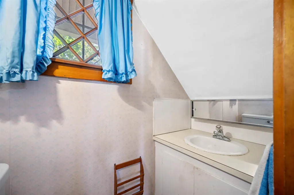 48 Perry Street Barre City VT 05641