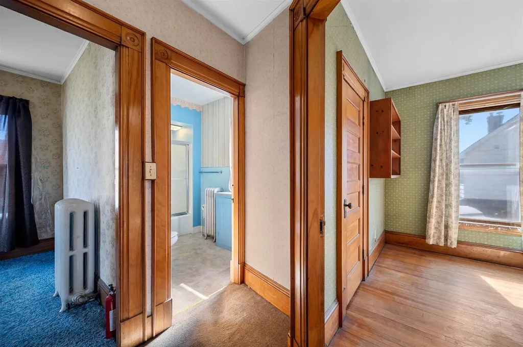 48 Perry Street Barre City VT 05641