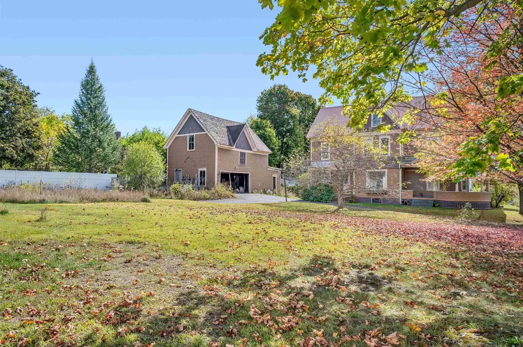 48 Perry Street Barre City VT 05641