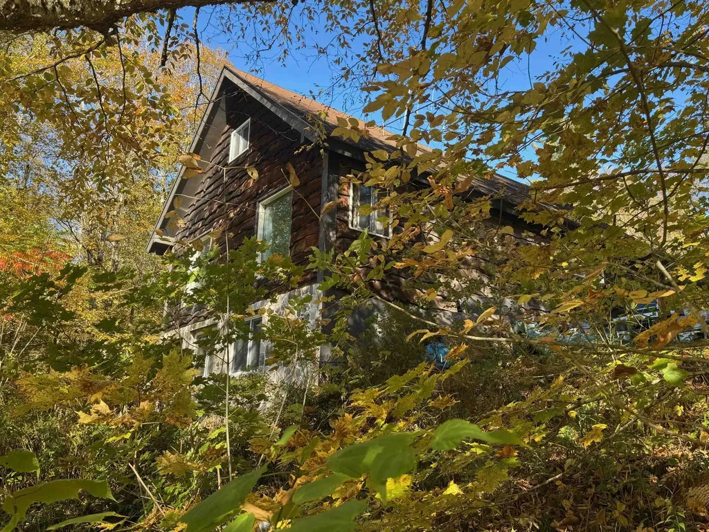 1808 Route 100b Moretown VT 05660