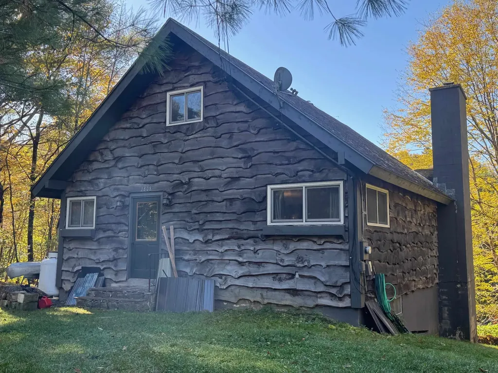 1808 Route 100b Moretown VT 05660