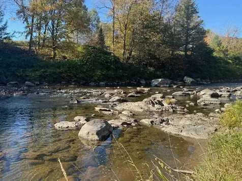 1808 Route 100b Moretown VT 05660