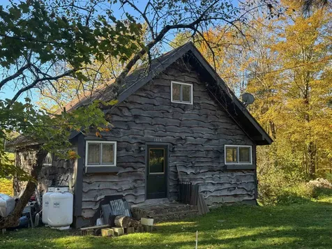 1808 Route 100b Moretown VT 05660