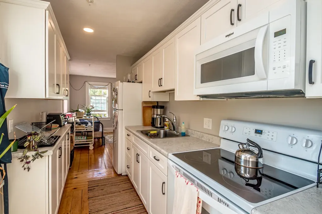 3465 White Mountain Highway Conway NH 03860