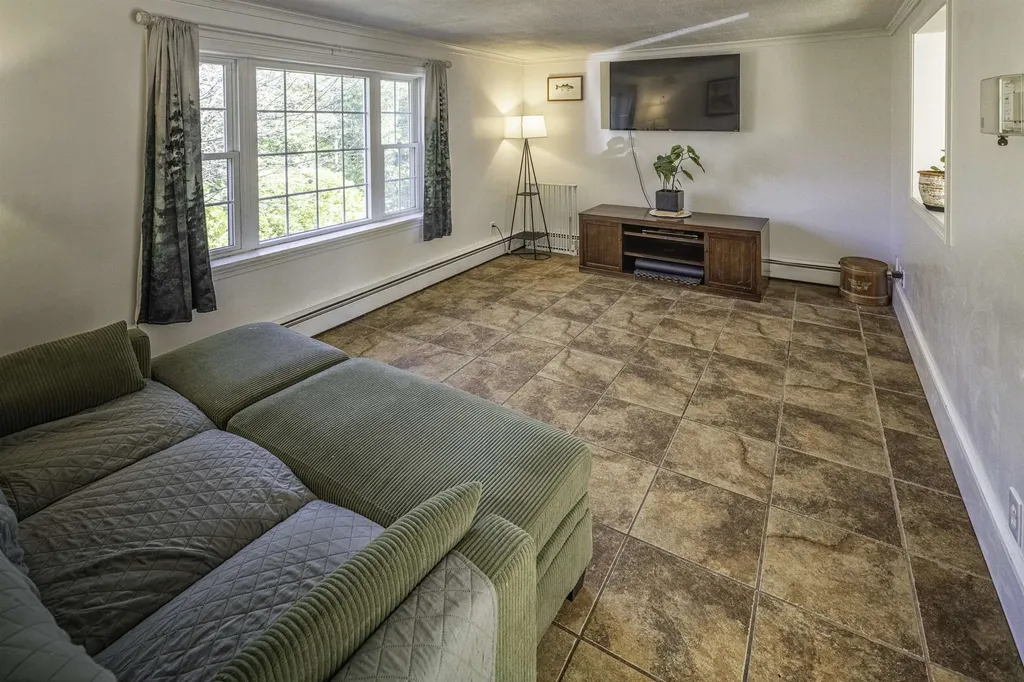 699 Kings Highway Middleton NH 03887