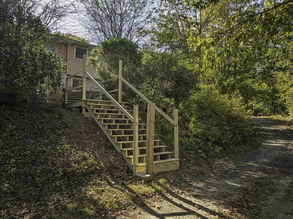 699 Kings Highway Middleton NH 03887