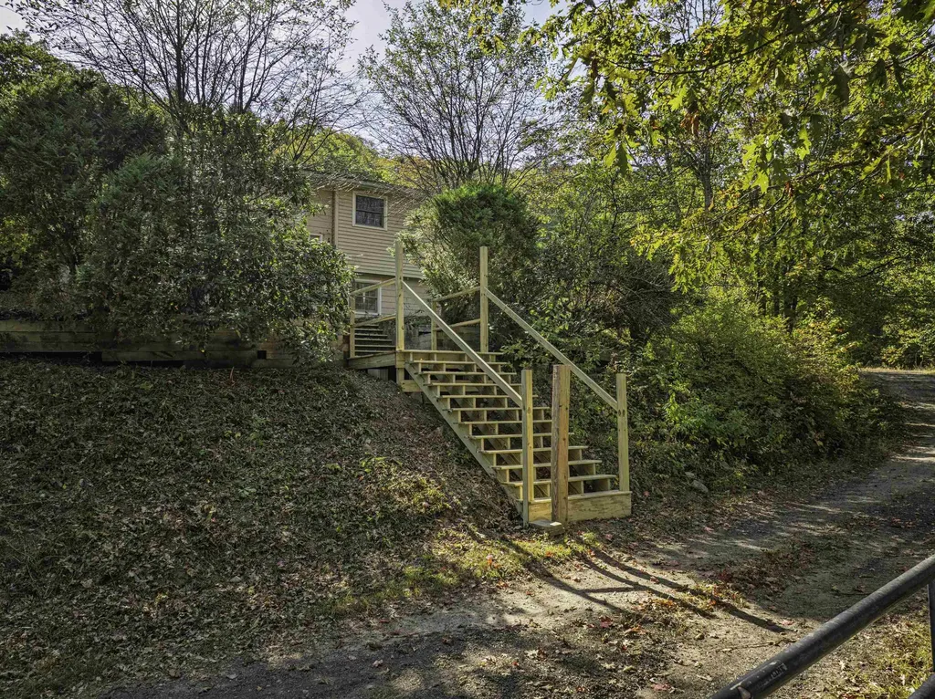 699 Kings Highway Middleton NH 03887