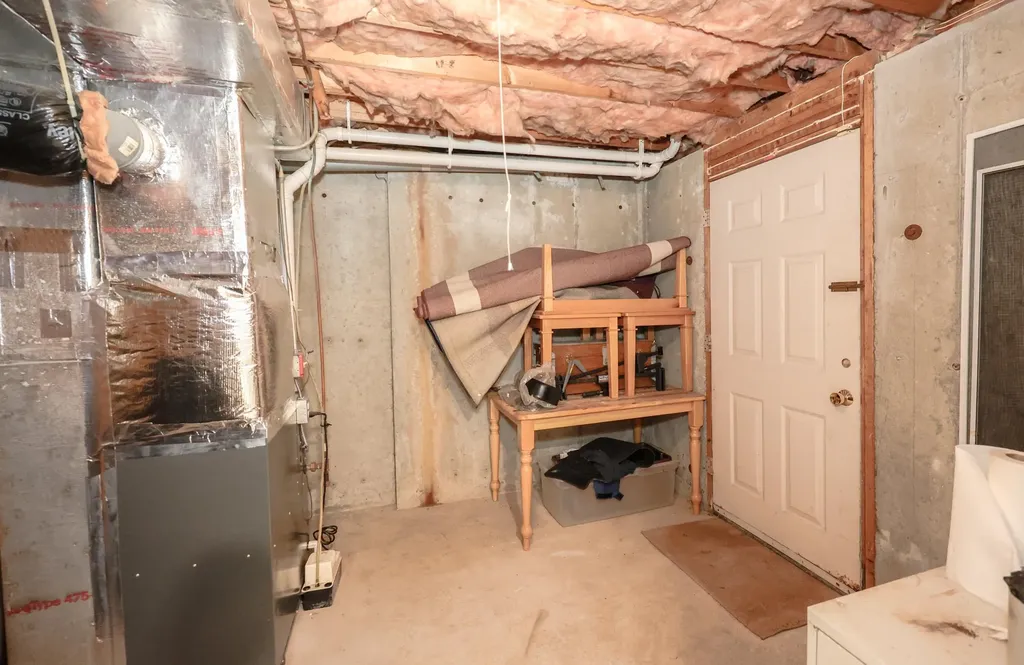 267 Winding Pond Road Londonderry NH 03053