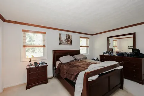 267 Winding Pond Road Londonderry NH 03053