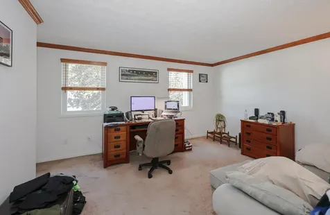 267 Winding Pond Road Londonderry NH 03053