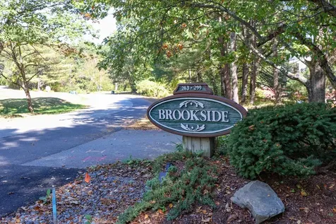 267 Winding Pond Road Londonderry NH 03053