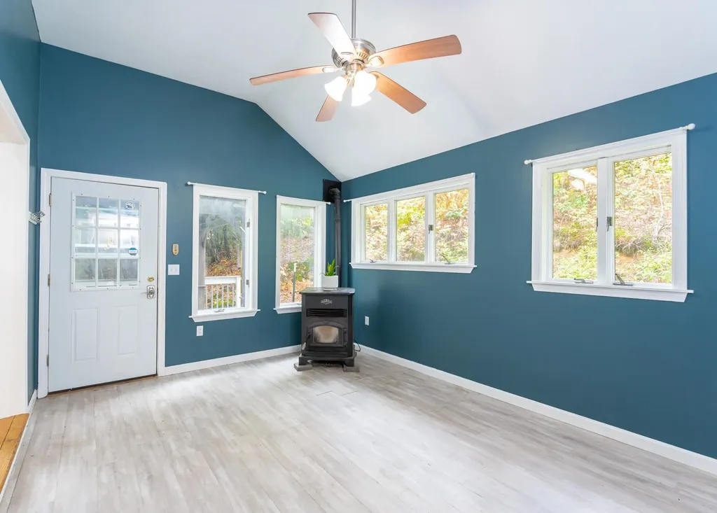 107 Branch Road Weare NH 03281