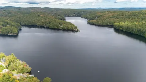 107 Branch Road Weare NH 03281