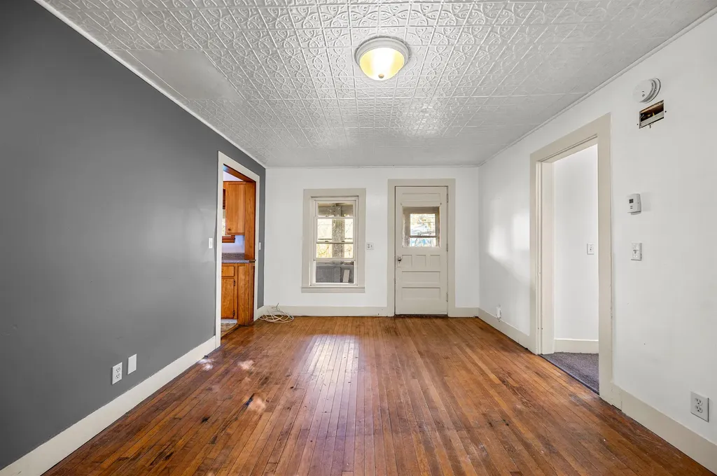 21 River Road W Johnson VT 05656