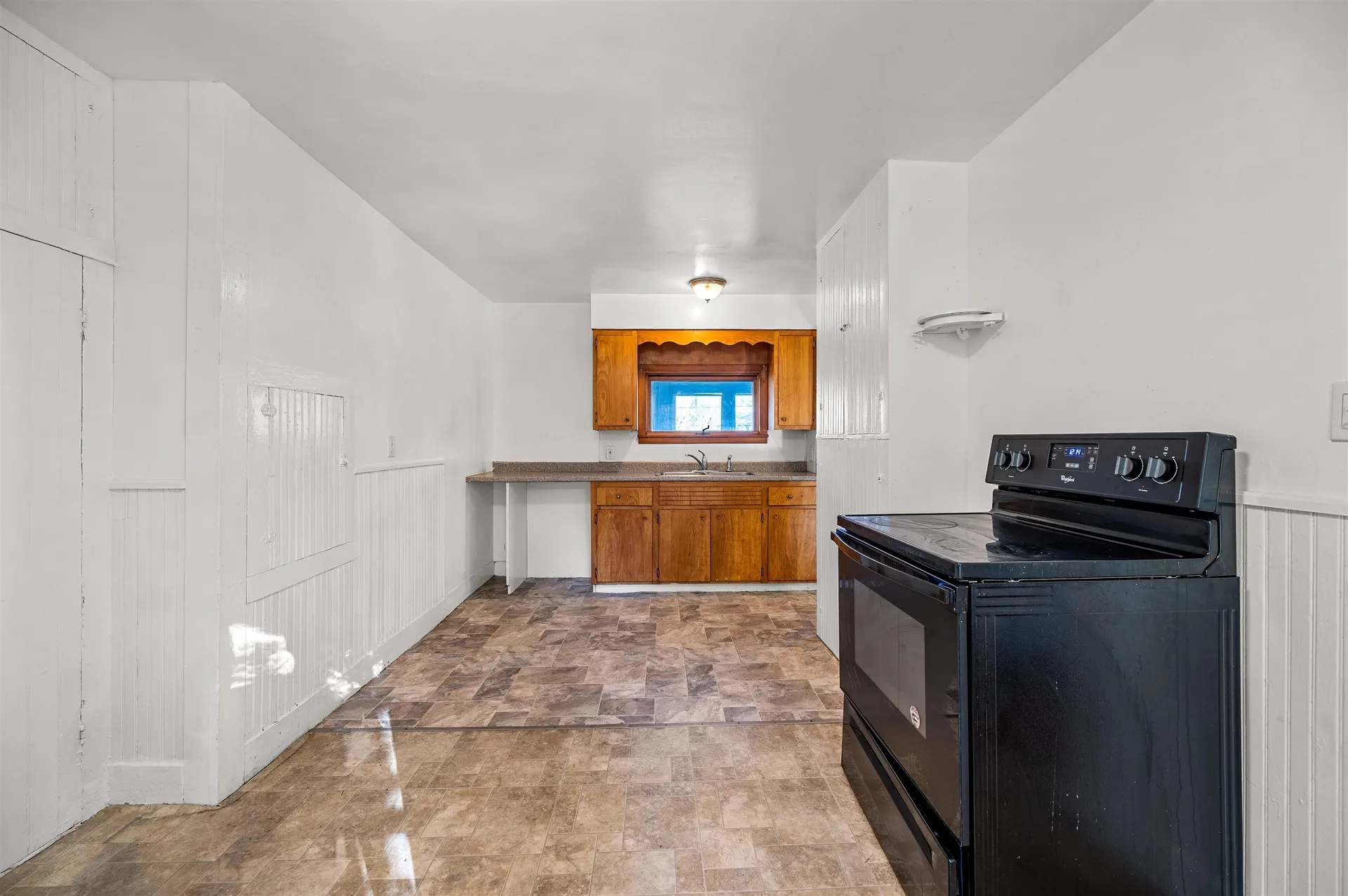 21 River Road W Johnson VT 05656