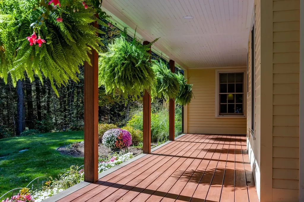 7 Mulherrin Farm Road Hanover NH 03755