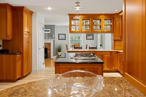 7 Mulherrin Farm Road Hanover NH 03755