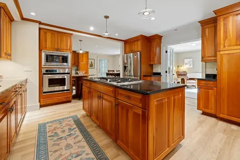 7 Mulherrin Farm Road Hanover NH 03755