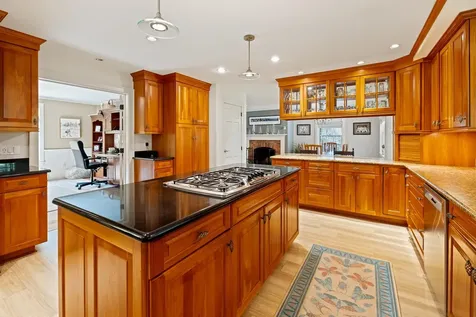 7 Mulherrin Farm Road Hanover NH 03755