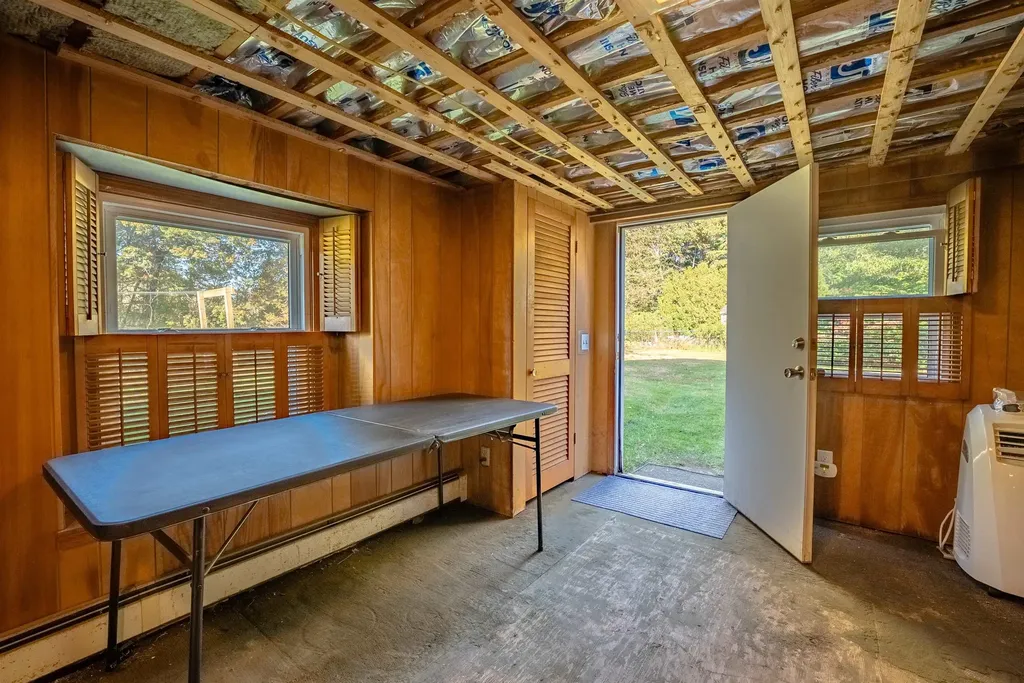 891 Elwyn Road Portsmouth NH 03801