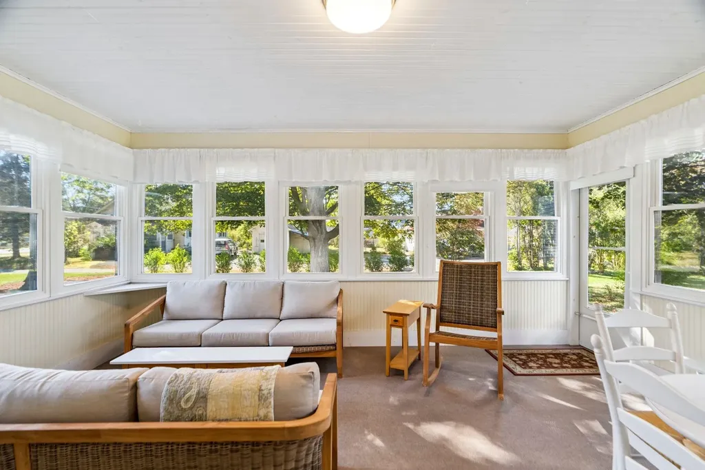 137 North Main Street Lebanon NH 03784