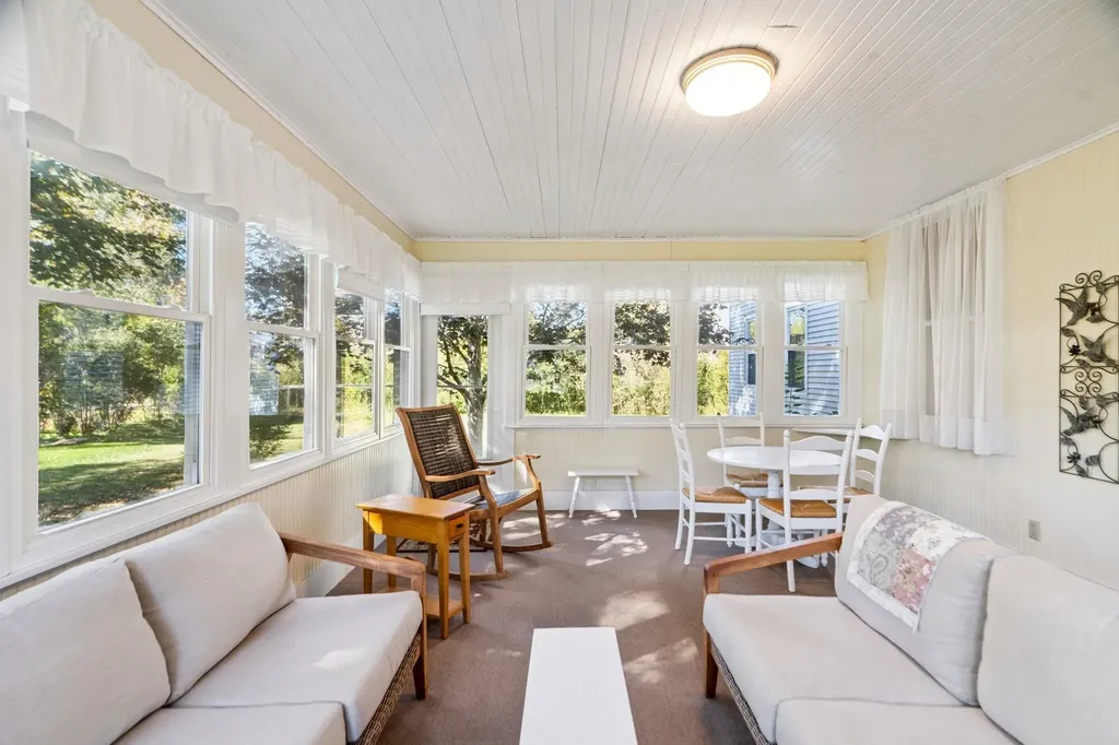 137 North Main Street Lebanon NH 03784