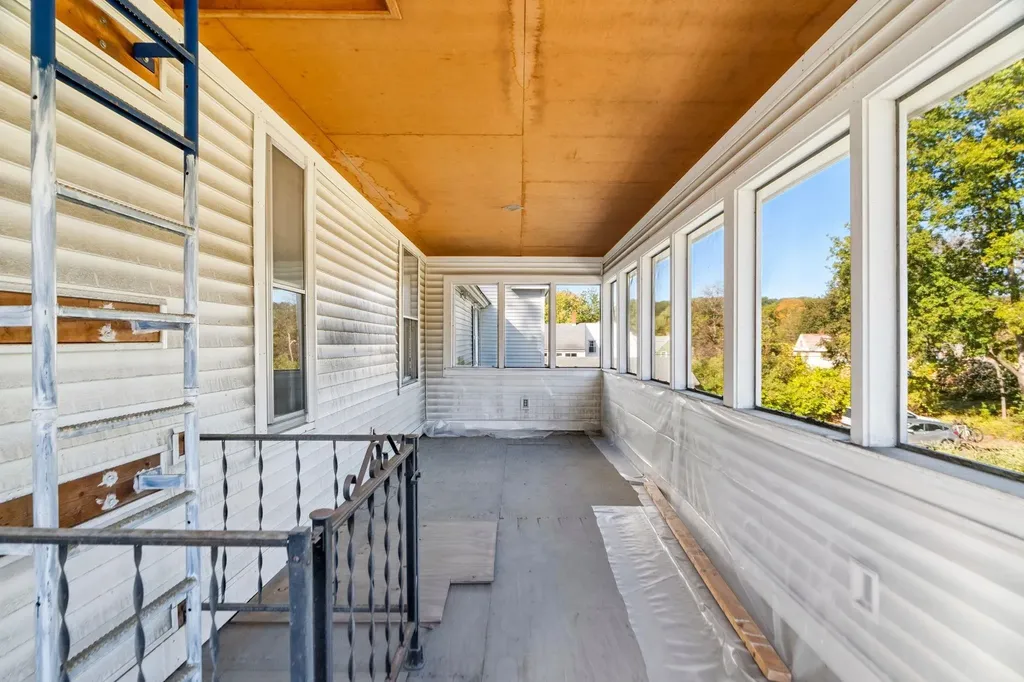 137 North Main Street Lebanon NH 03784