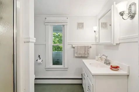 137 North Main Street Lebanon NH 03784