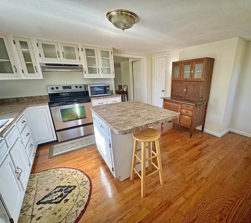 203 Westminster Road Putney VT 05346